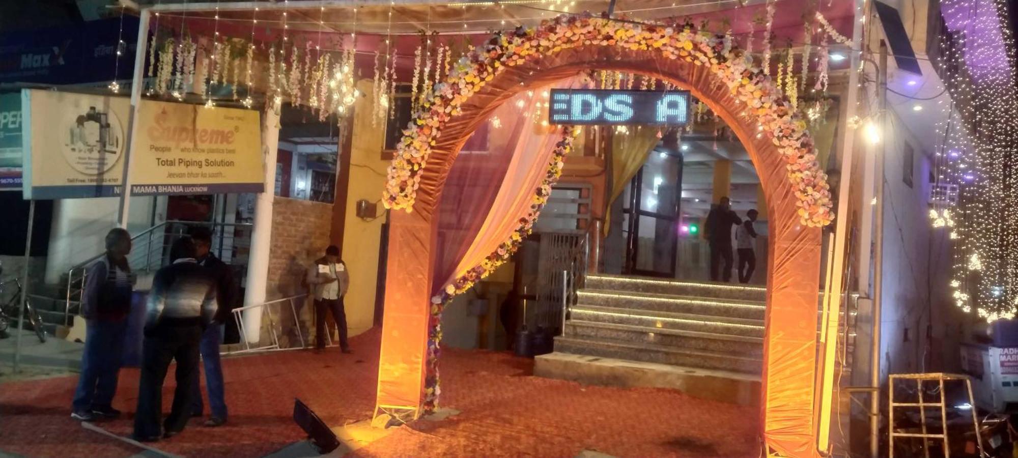 Oyo Hotel Radhe Krishna Marriage Hall لاكناو المظهر الخارجي الصورة