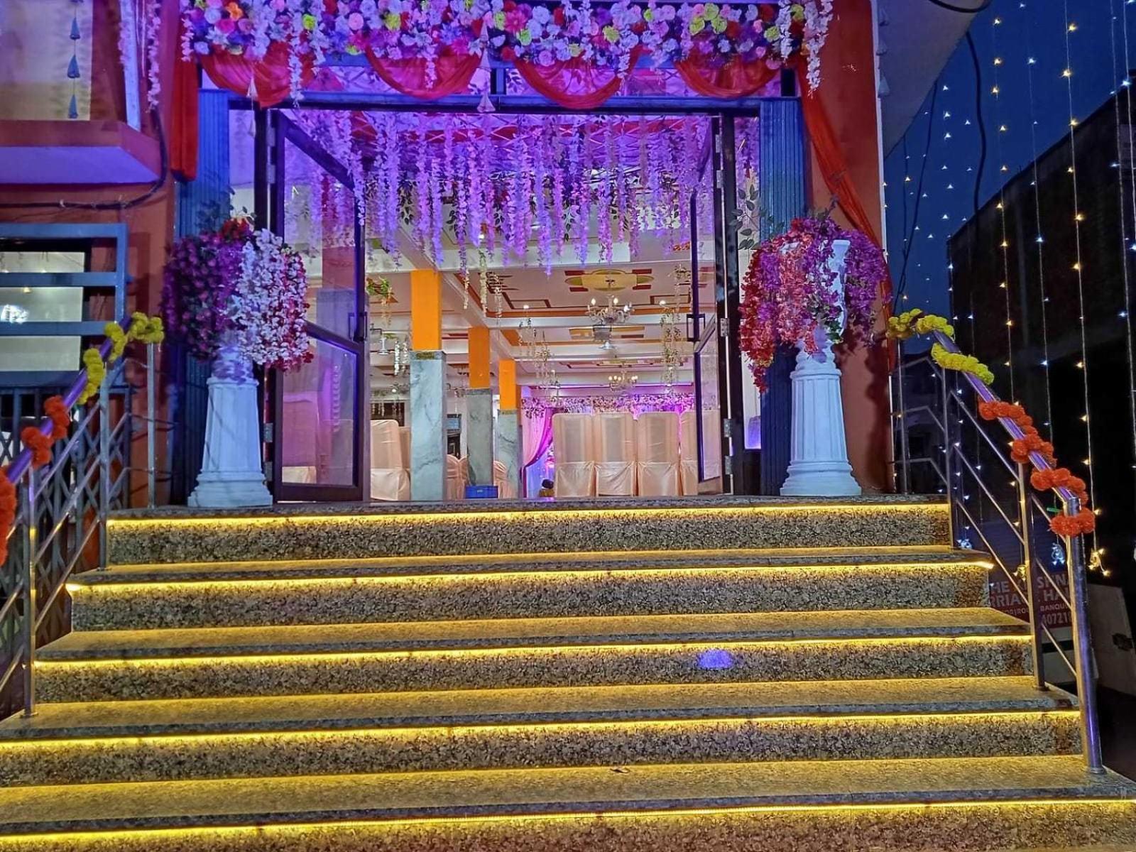 Oyo Hotel Radhe Krishna Marriage Hall لاكناو المظهر الخارجي الصورة